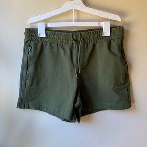 Athletic Works Green Drawstring Shorts, size medium